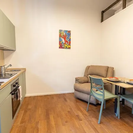 Casa Marika Loft Near The Polytechnic Apartment *